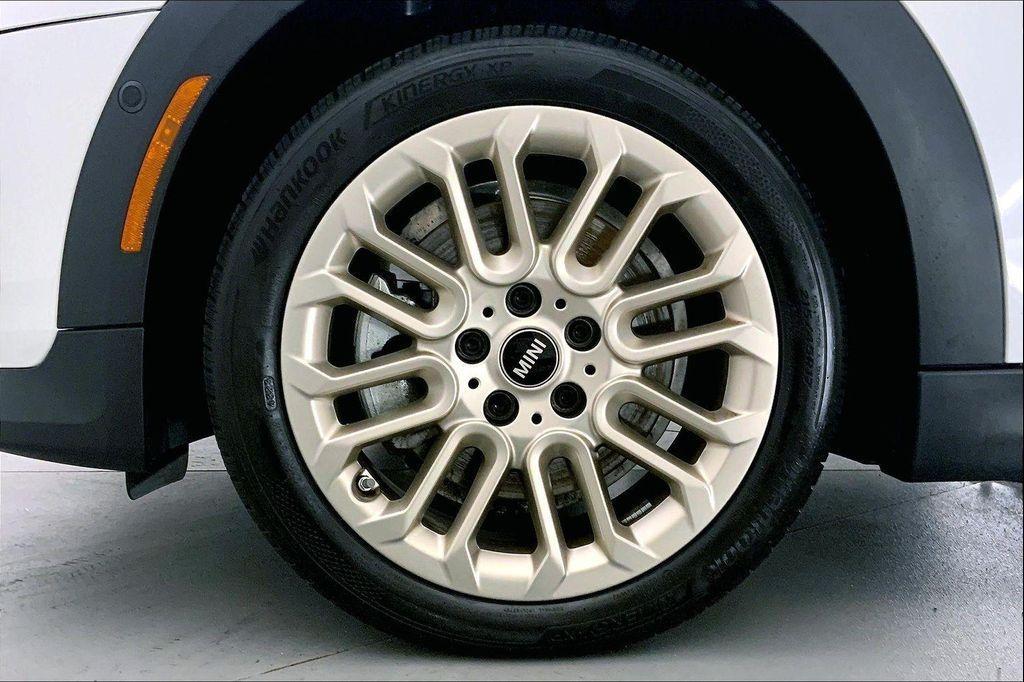 used 2025 MINI Hardtop car, priced at $34,195