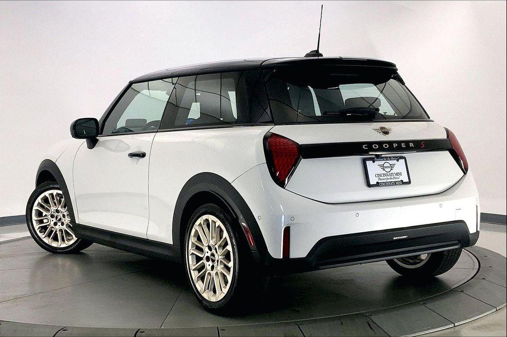 used 2025 MINI Hardtop car, priced at $34,195