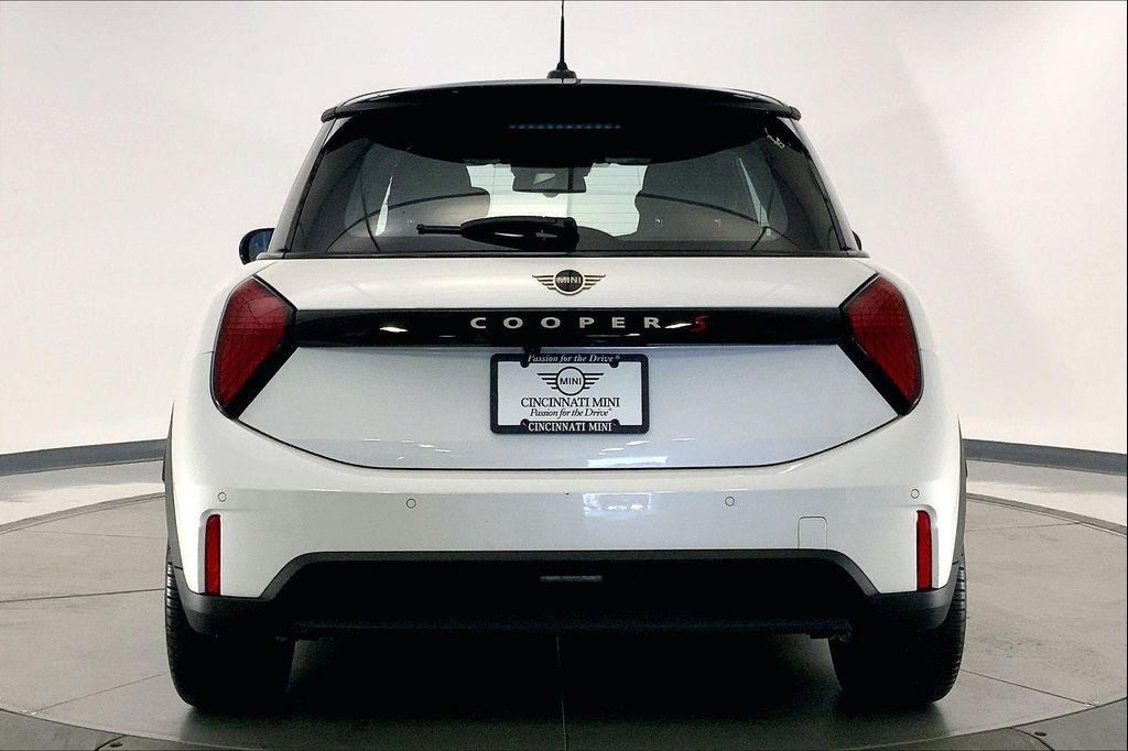 used 2025 MINI Hardtop car, priced at $34,195