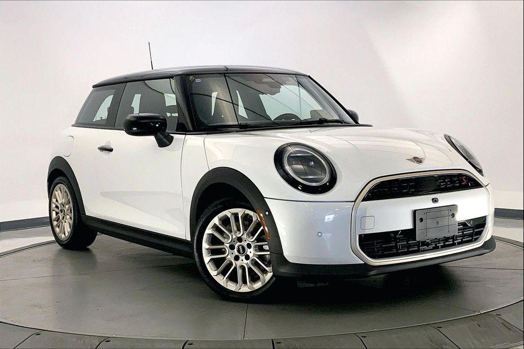 used 2025 MINI Hardtop car, priced at $34,195