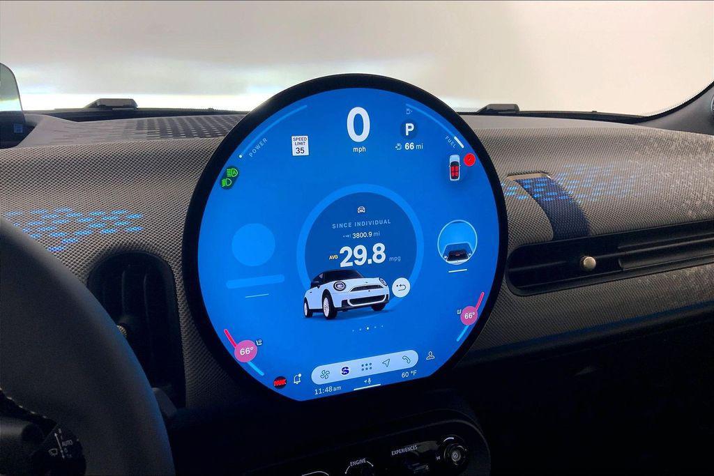 used 2025 MINI Hardtop car, priced at $33,298