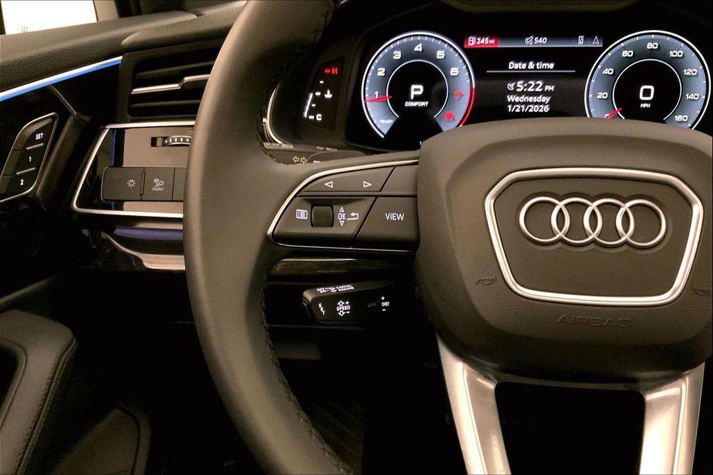 used 2023 Audi Q7 car