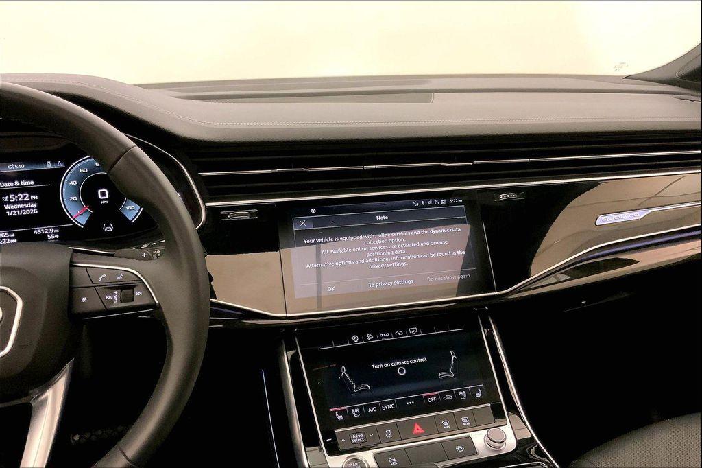 used 2023 Audi Q7 car
