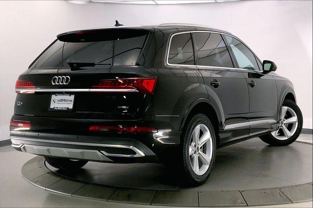 used 2023 Audi Q7 car