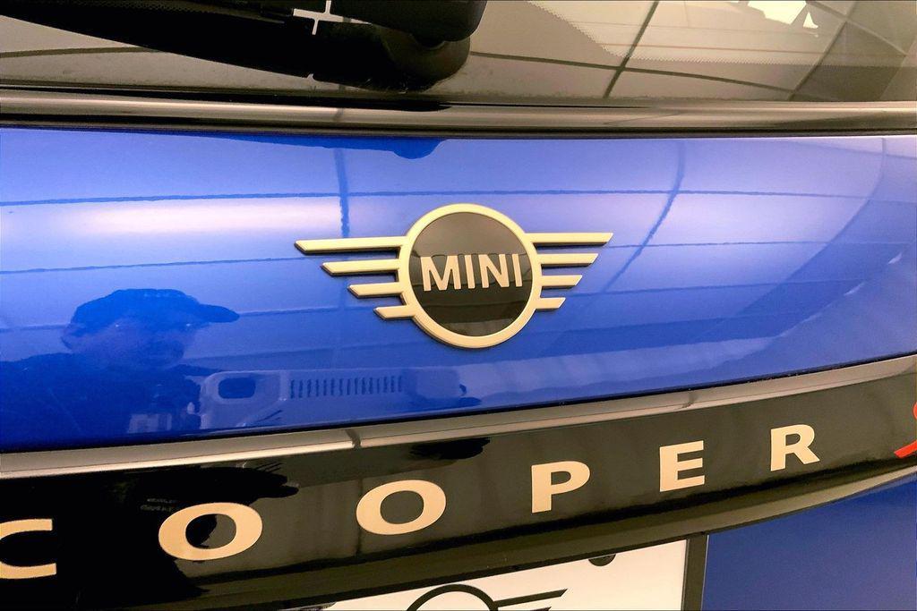 used 2025 MINI Hardtop car, priced at $35,130