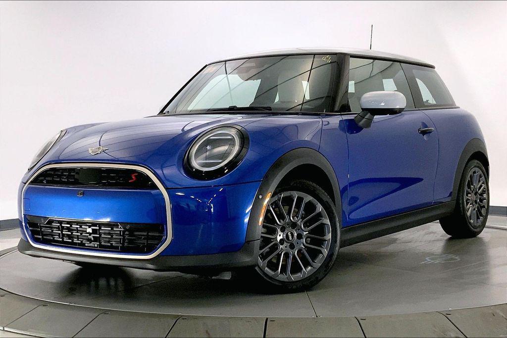 used 2025 MINI Hardtop car, priced at $35,130