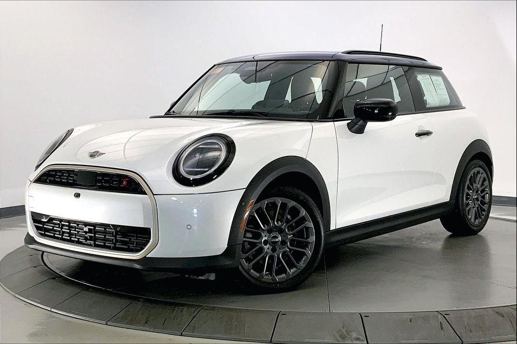 used 2025 MINI Hardtop car, priced at $39,335