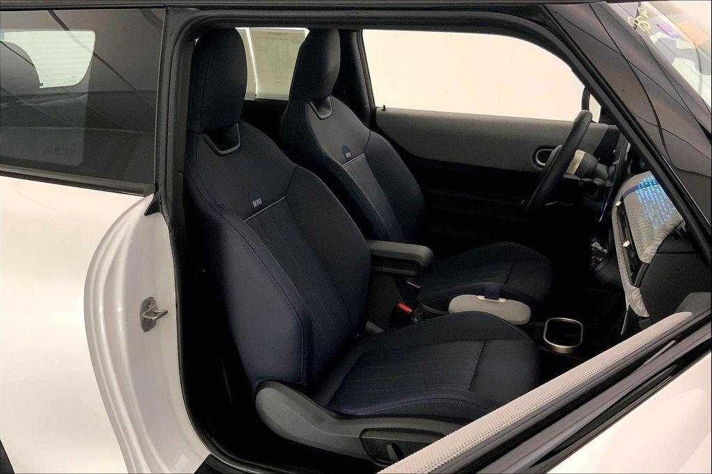 used 2025 MINI Hardtop car, priced at $39,335