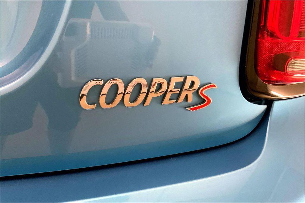 used 2019 MINI Hardtop car, priced at $17,293