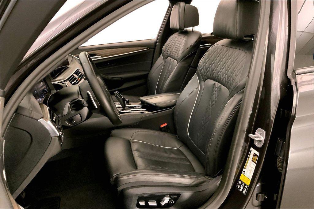 used 2022 BMW M550 car, priced at $46,393