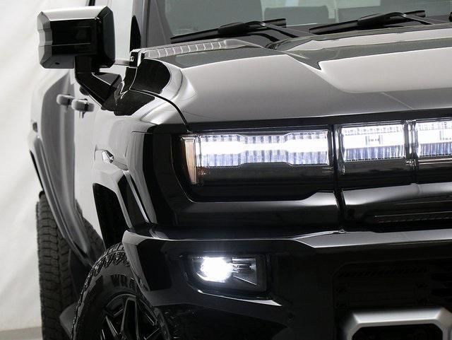new 2025 GMC HUMMER EV Pickup car, priced at $99,540