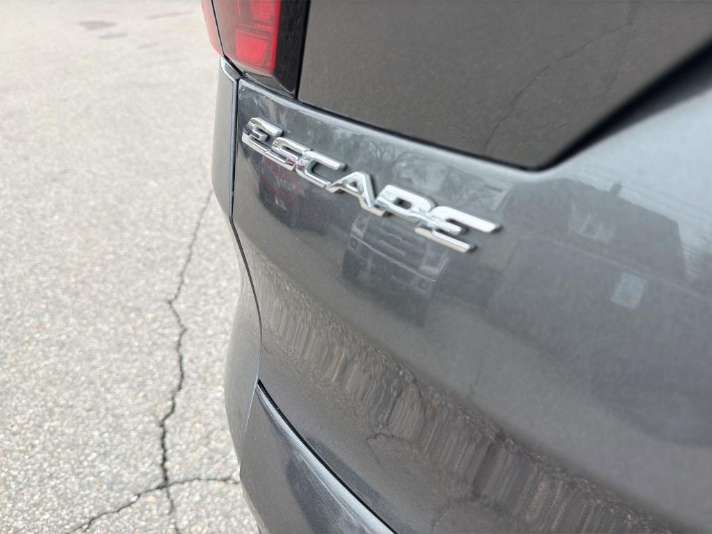 used 2019 Ford Escape car, priced at $12,499