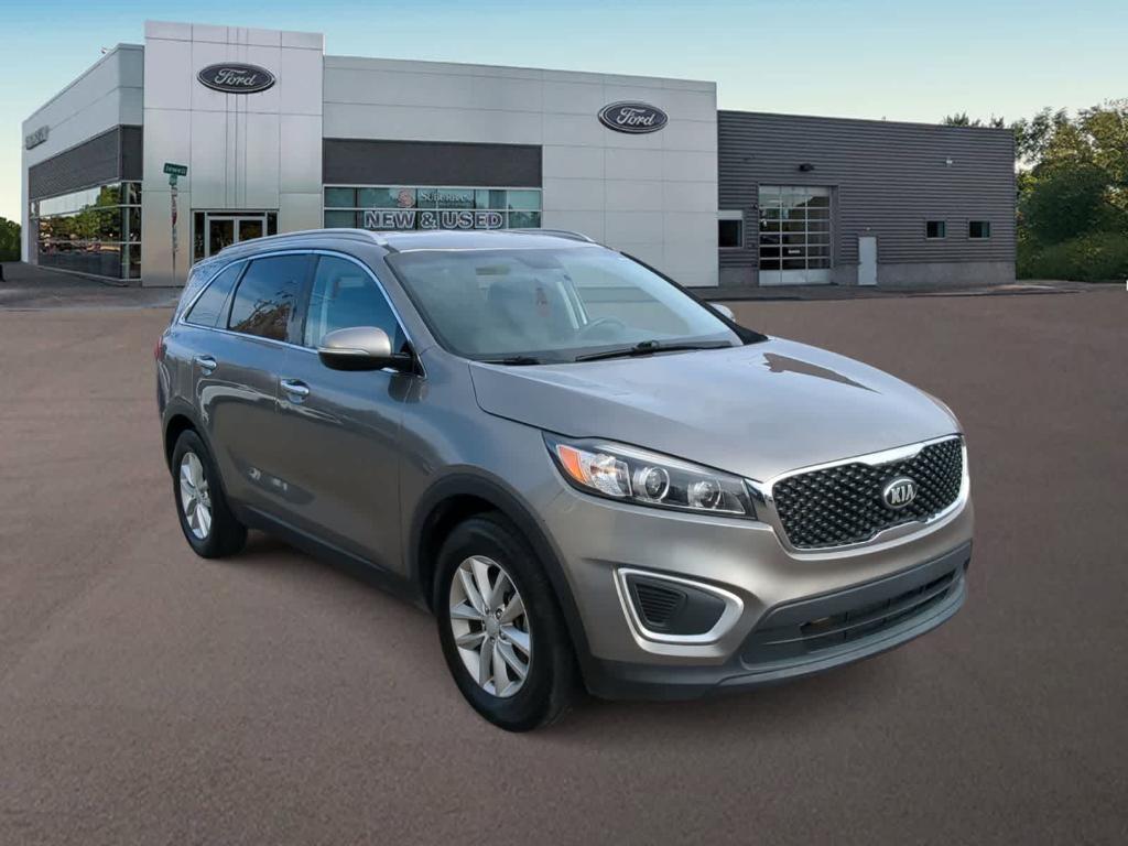 used 2017 Kia Sorento car, priced at $8,989