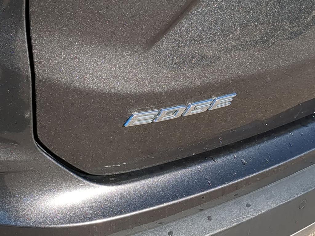 used 2019 Ford Edge car, priced at $10,989