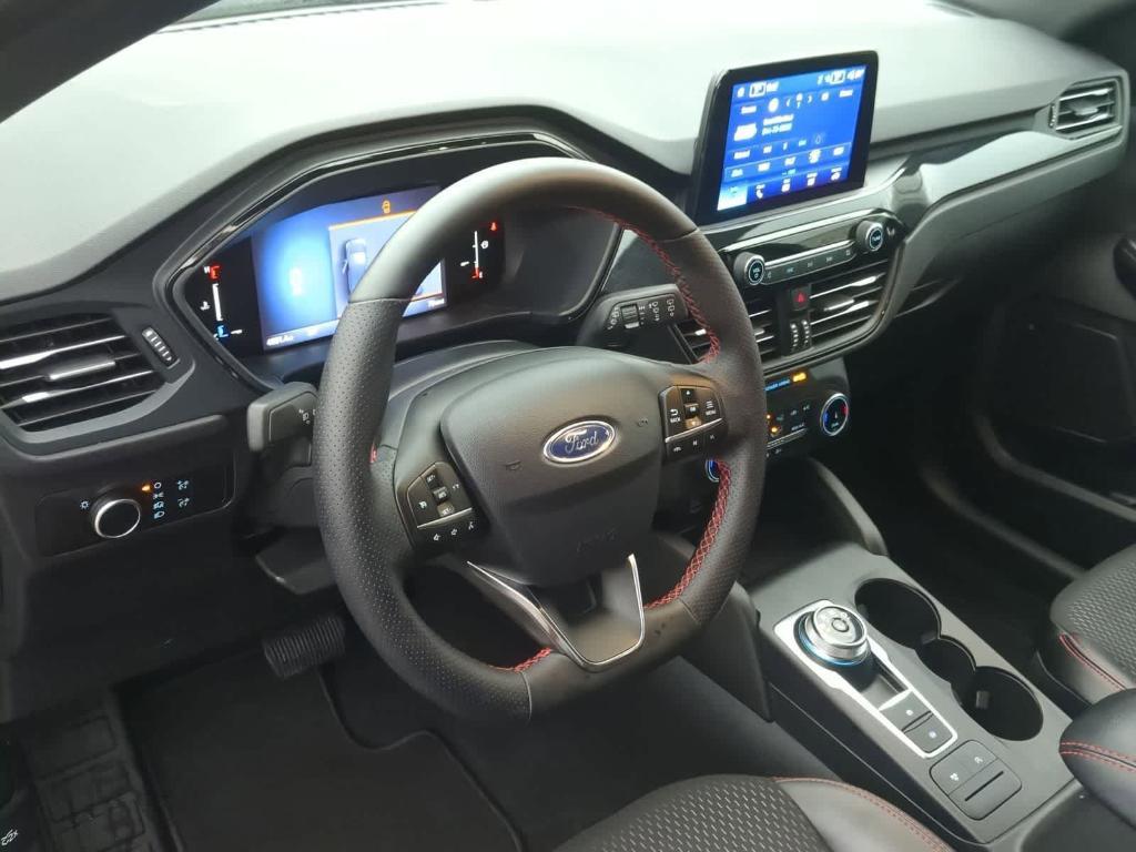 used 2025 Ford Escape car, priced at $25,959