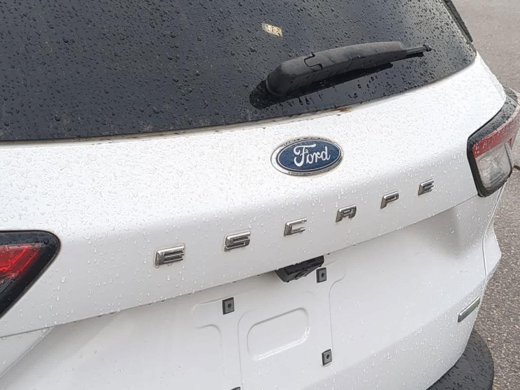 used 2020 Ford Escape car, priced at $15,429
