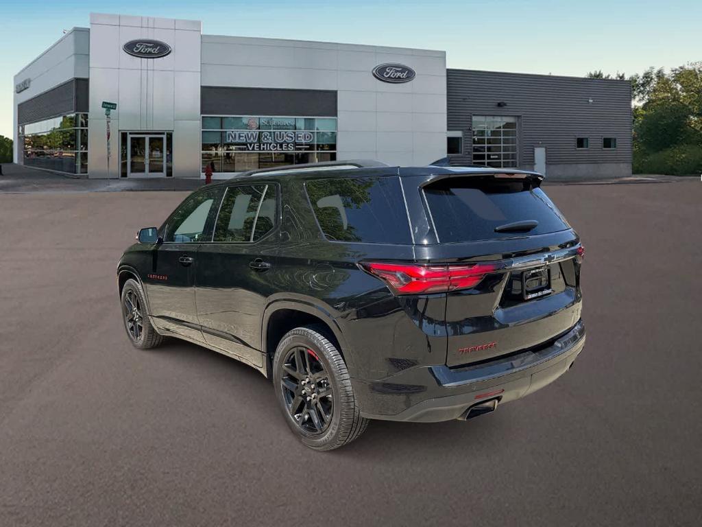 used 2022 Chevrolet Traverse car, priced at $26,849