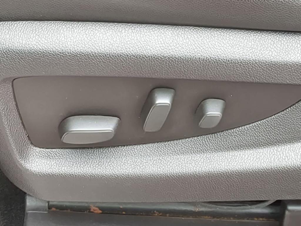 used 2016 Chevrolet Silverado 1500 car, priced at $20,549