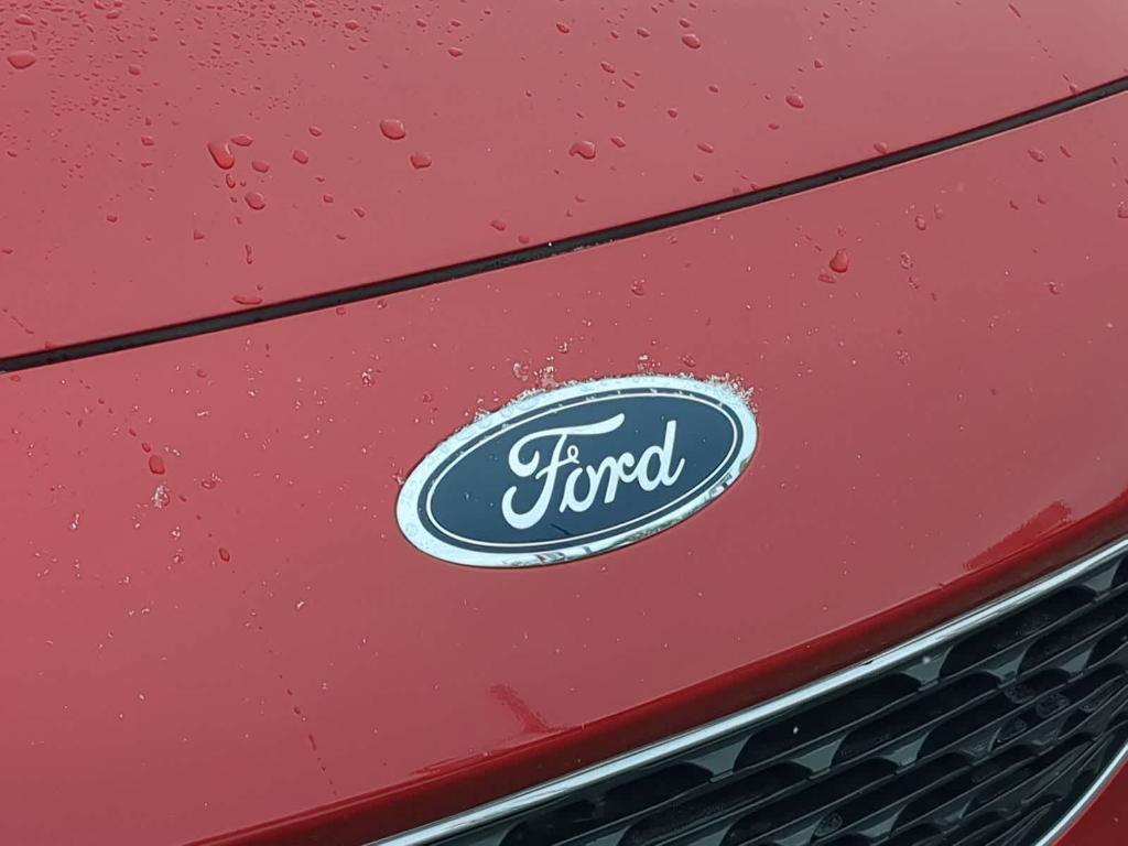 used 2022 Ford Escape car, priced at $20,929