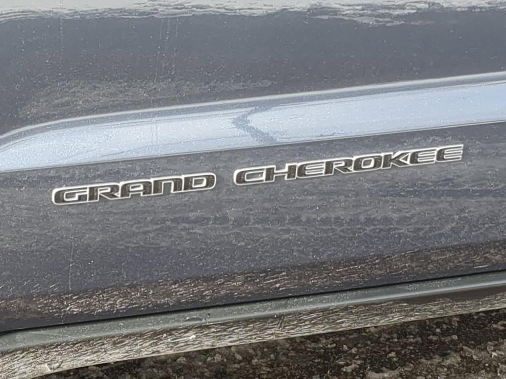 used 2020 Jeep Grand Cherokee car, priced at $18,989