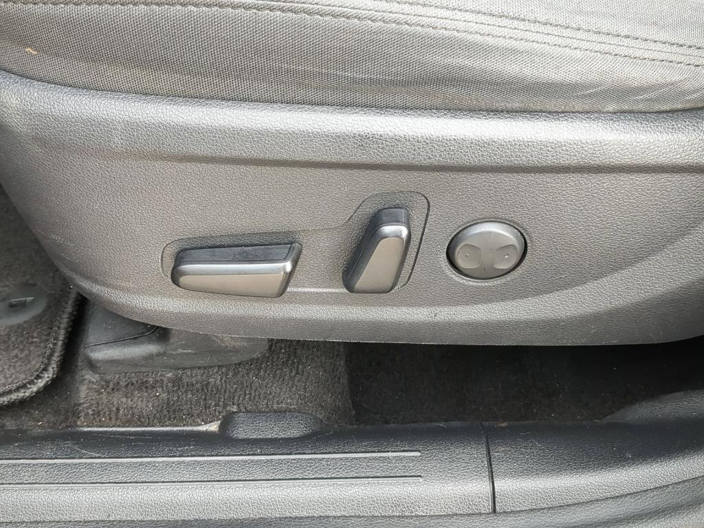 used 2021 Hyundai Santa Fe car, priced at $13,239