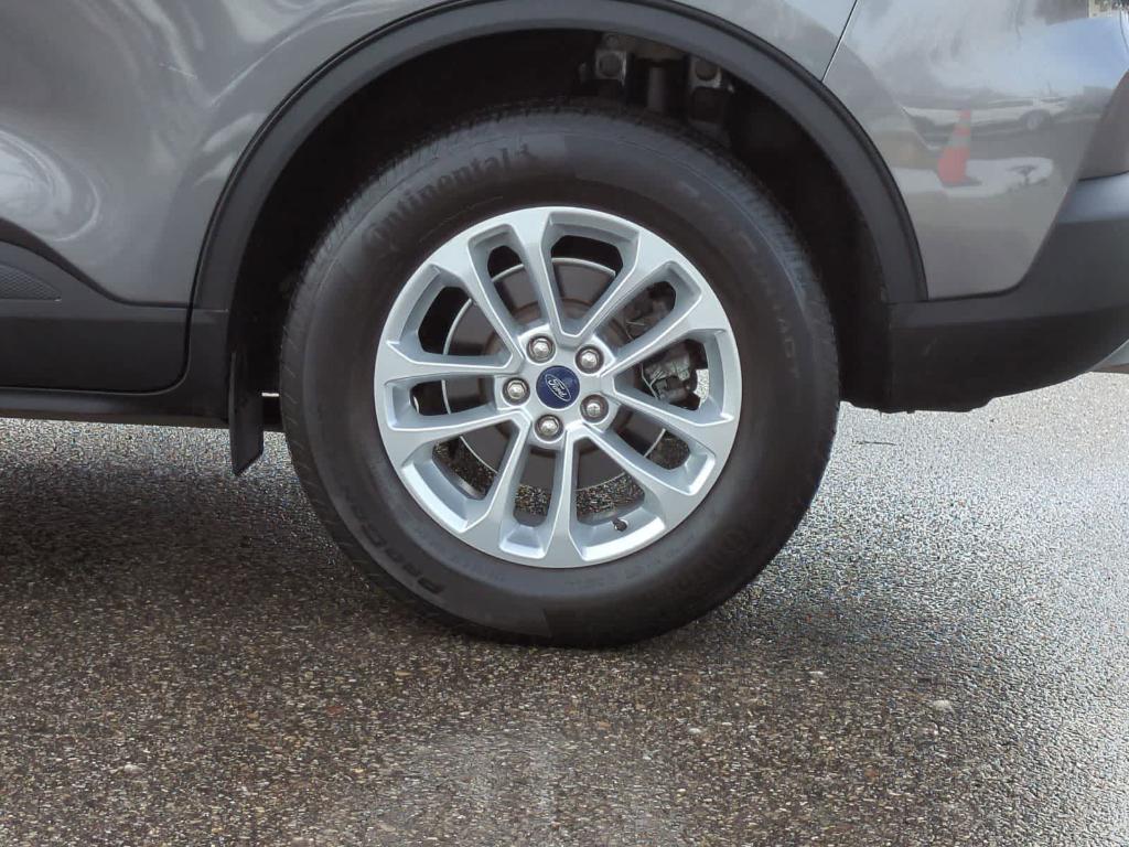 used 2022 Ford Escape car, priced at $19,719