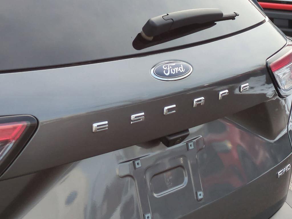 used 2022 Ford Escape car, priced at $19,719