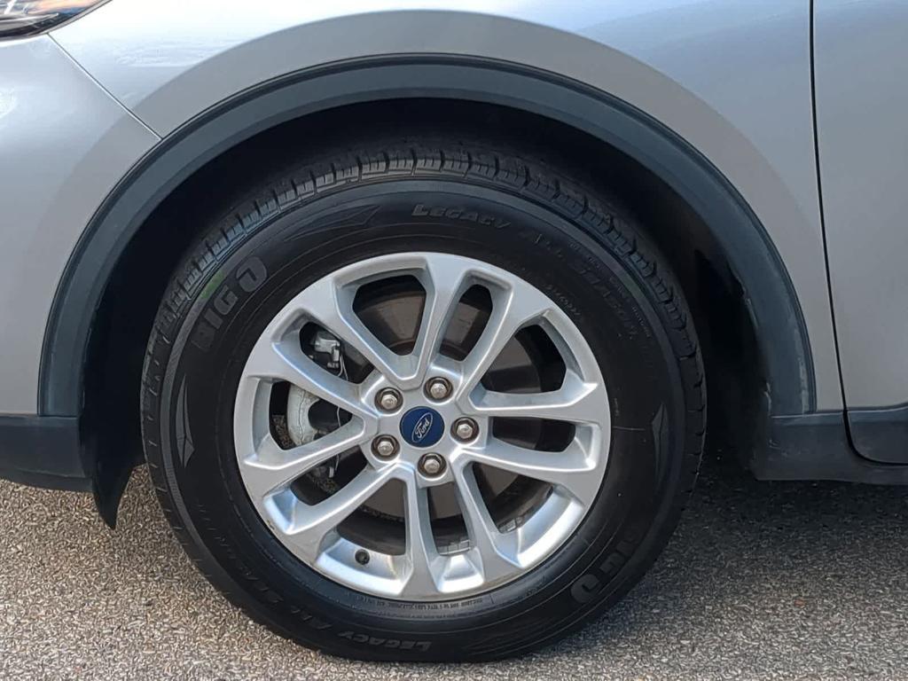 used 2022 Ford Escape car, priced at $13,989