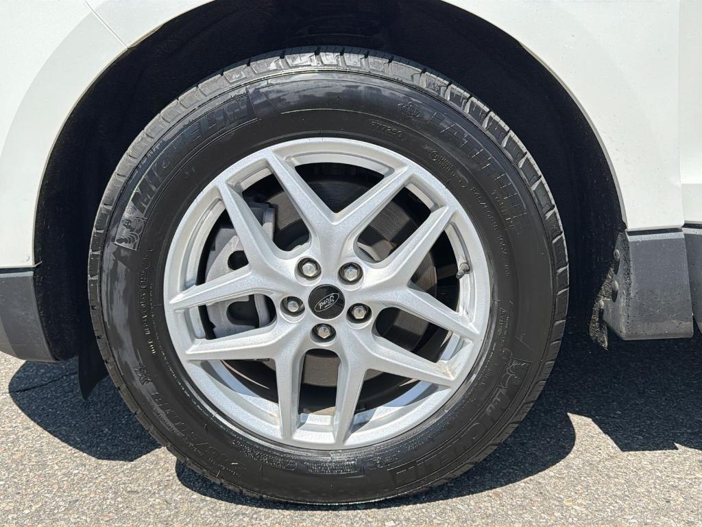 used 2023 Ford Edge car, priced at $25,275