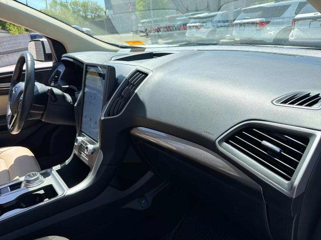 used 2023 Ford Edge car, priced at $25,275