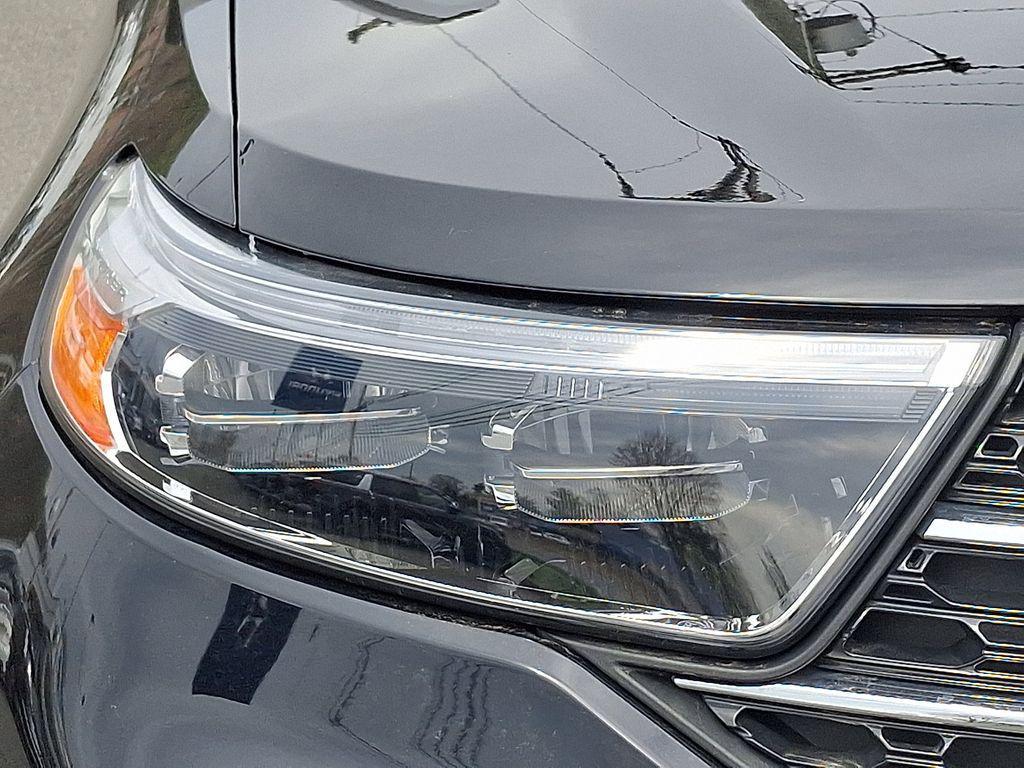 used 2023 Ford Explorer car