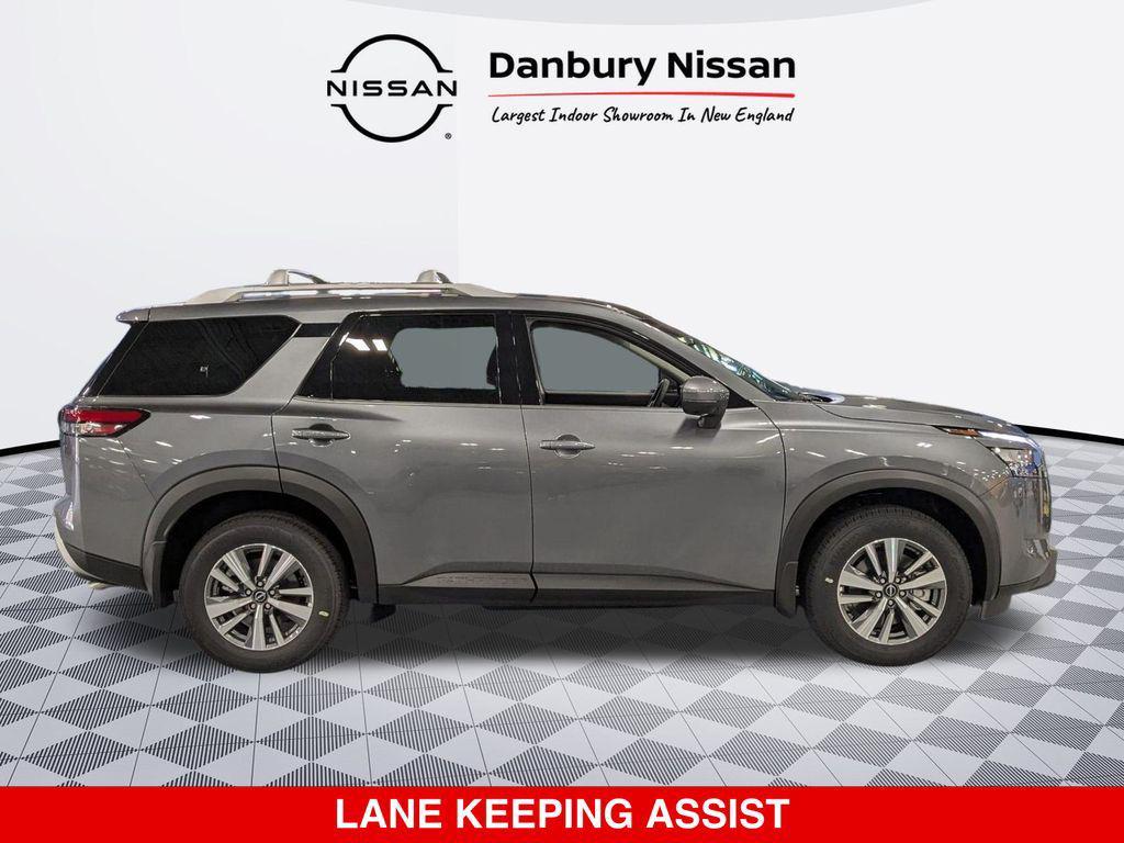 new 2025 Nissan Pathfinder car, priced at $43,884