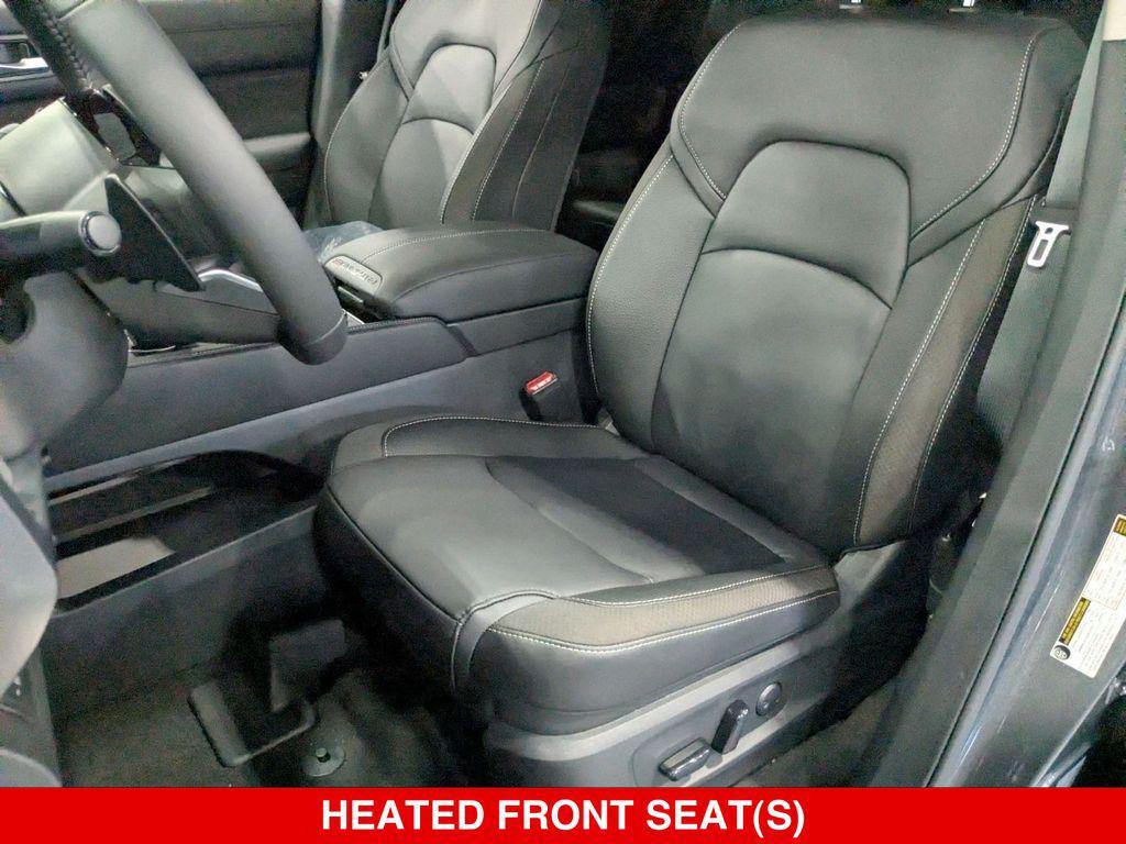 new 2025 Nissan Pathfinder car, priced at $43,884