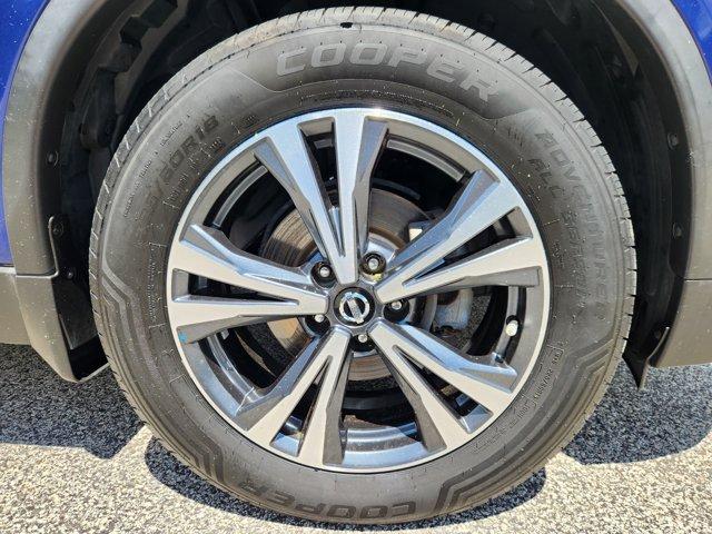 used 2017 Nissan Rogue car, priced at $17,022