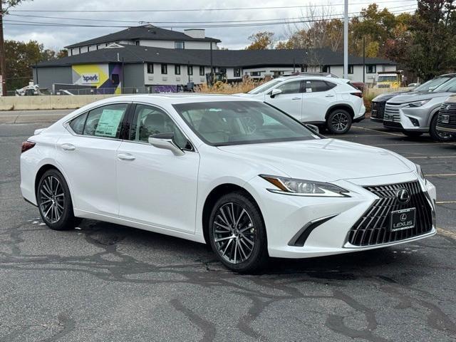 new 2025 Lexus ES 350 car, priced at $50,660
