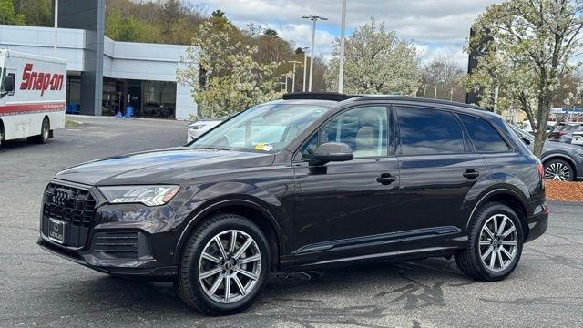 used 2023 Audi Q7 car, priced at $39,499