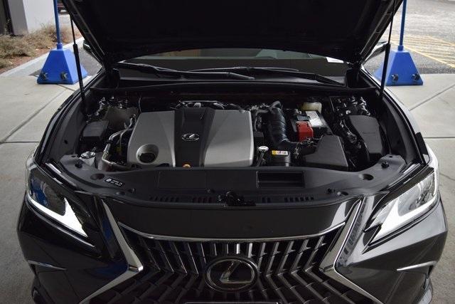 new 2025 Lexus ES 350 car, priced at $50,160