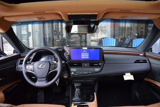 new 2025 Lexus ES 350 car, priced at $50,160
