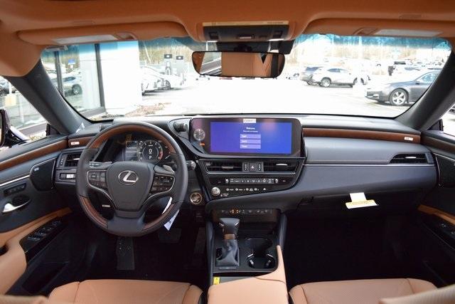 new 2025 Lexus ES 350 car, priced at $56,185