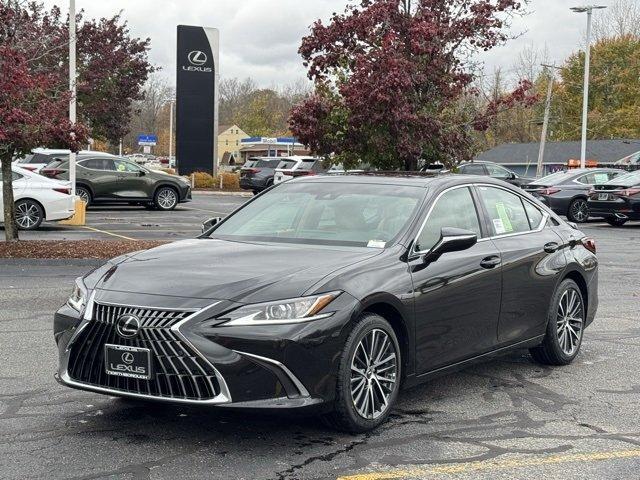 new 2025 Lexus ES 350 car, priced at $48,579