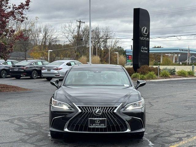 new 2025 Lexus ES 350 car, priced at $48,579