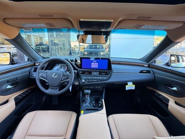 new 2025 Lexus ES 350 car, priced at $50,160