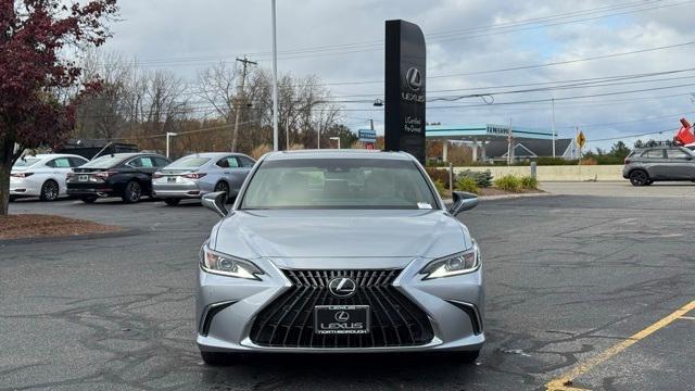new 2025 Lexus ES 350 car, priced at $50,660