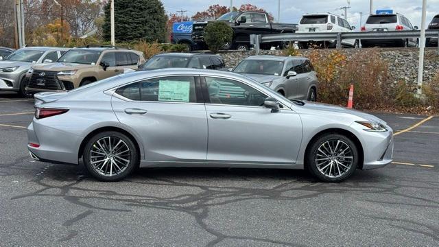 new 2025 Lexus ES 350 car, priced at $50,660