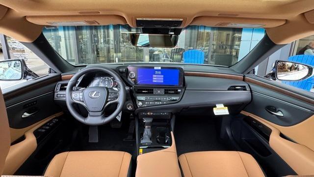 new 2025 Lexus ES 350 car, priced at $50,660