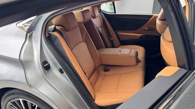 new 2025 Lexus ES 350 car, priced at $50,660