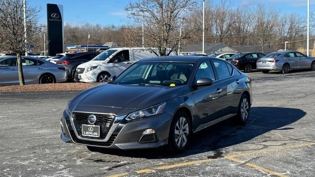 used 2020 Nissan Altima car, priced at $15,999