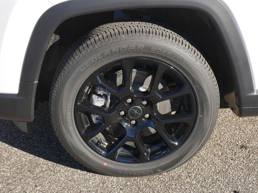 new 2026 Jeep Compass car, priced at $28,348