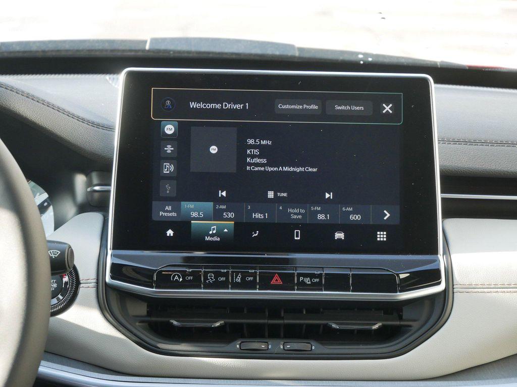 new 2026 Jeep Compass car, priced at $32,238