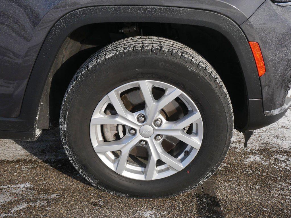 used 2023 Jeep Grand Cherokee L car, priced at $32,982